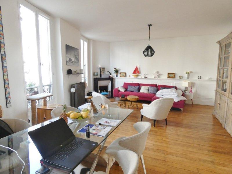 Vente Centre Ville Superbe Appartement 83 M² Habitables